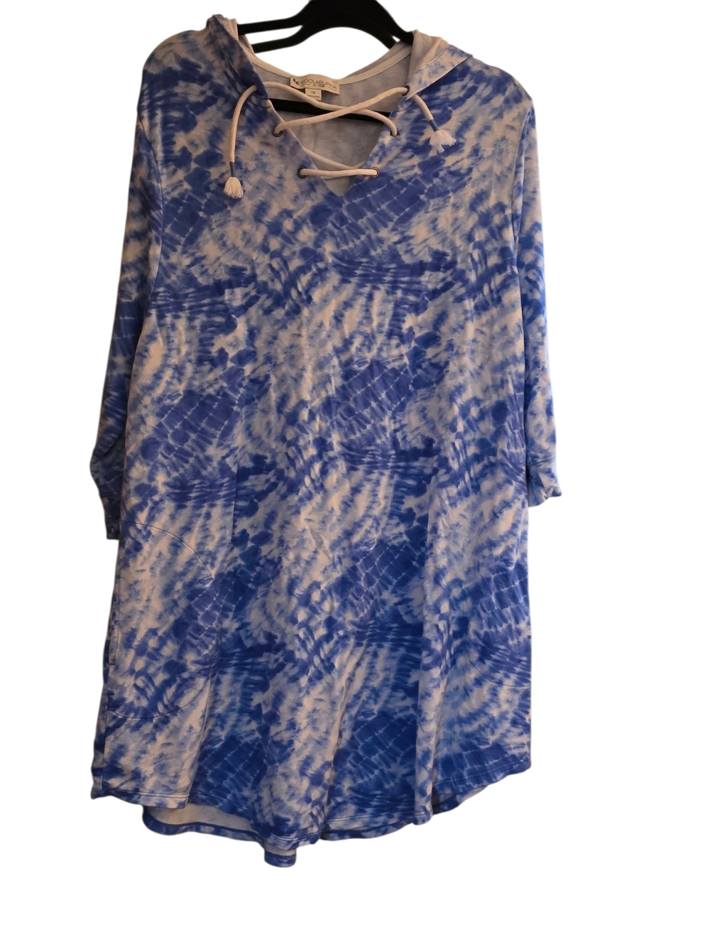 Koolaburra Blue and White Tie-Dye Hooded Dress